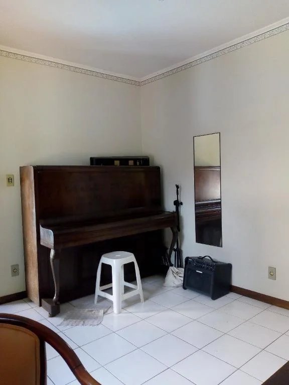 Casa à venda com 6 quartos, sendo 3 suítes,  em Brooklin Paulista, São Paulo, SP