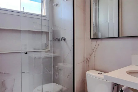 Apartamento à venda com 4 quartos, sendo 3 suítes,  em Vila Romana, São Paulo, SP