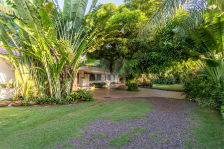 Casa à venda com 6 quartos, sendo 2 suítes, em Jardim Primaveril, Três Lagoas, MS