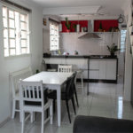 Casa à venda com 2 quartos, sendo 1 suíte, no Centro, Mairinque, SP