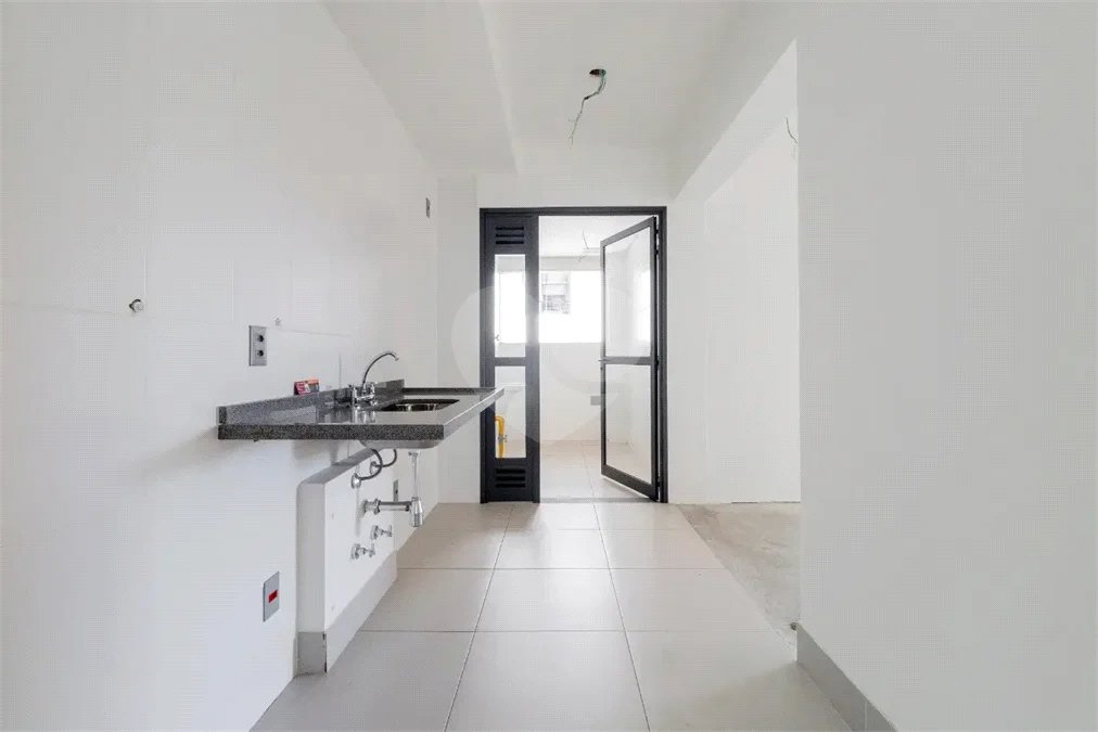 Apartamento para venda em Jardim Paulista com 2 quartos, sendo 2 suítes, 128m²