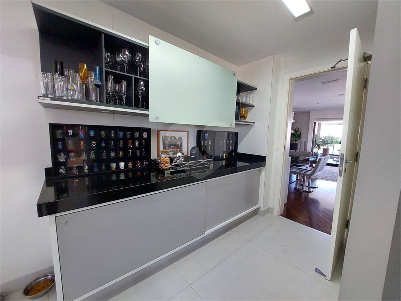 Apartamento à venda ou para alugar com 3 suítes em Perdizes, São Paulo, SP