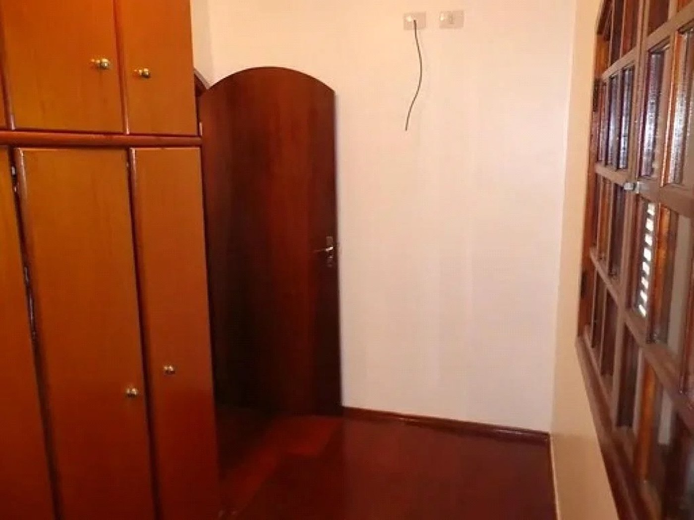 Casa à venda com 3 quartos, sendo 1 suíte,  em Vila Campesina, Osasco, SP