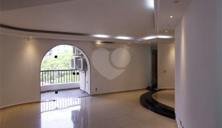 Apartamento à venda com 4 quartos, sendo 2 suítes,  em Indianópolis, São Paulo, SP