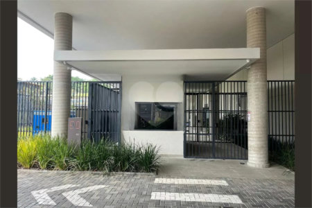 Apartamento à venda com 3 quartos, sendo 1 suíte, em Vila Anastácio, São Paulo, SP
