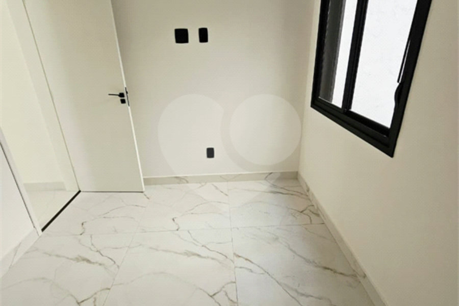 Sobrado à venda com 3 quartos, sendo 2 suítes, em Vila Guilherme, São Paulo, SP
