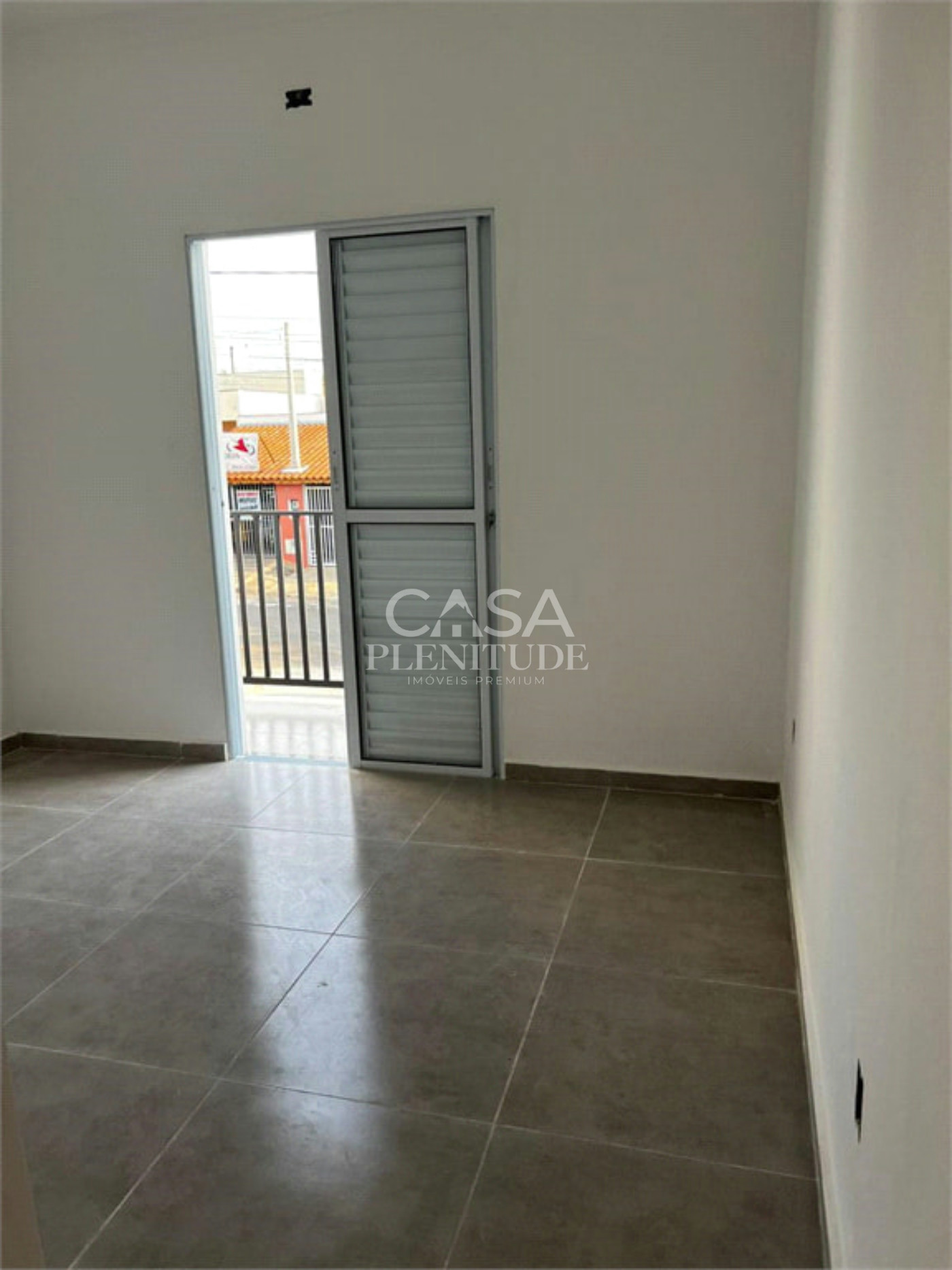 Sobrado à venda com 2 suítes em Jardim Santa Marta, Sorocaba, SP