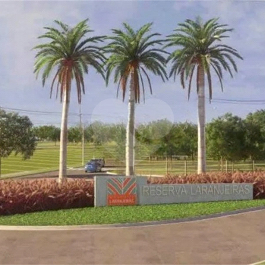 Terreno à venda com 1 suíte no condomínio Reserva Laranjeiras, Campinas - SP