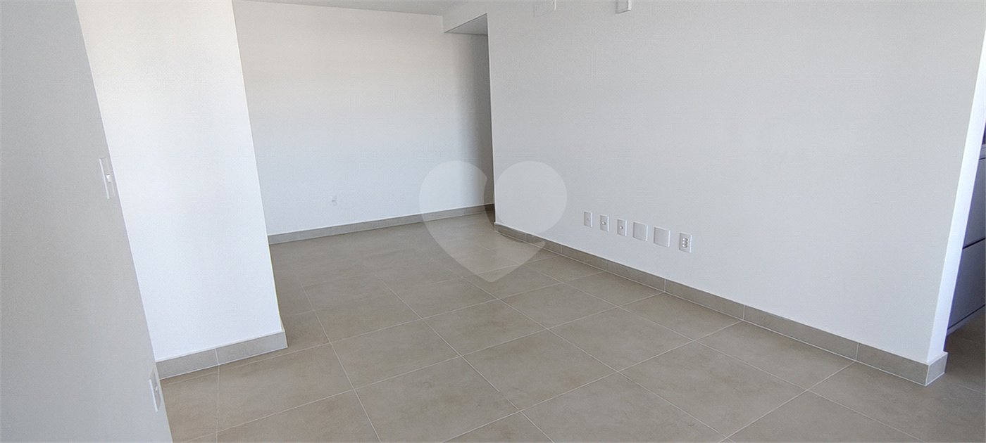Apartamento à venda com 2 suítes em Parque Campolim, Sorocaba, SP