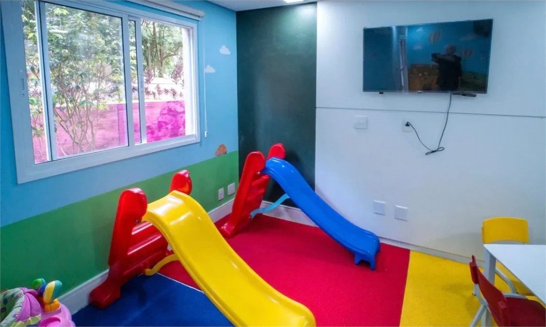 Apartamento à venda com 3 quartos, sendo 1 suíte,  em Jardim das Vertentes, São Paulo, SP