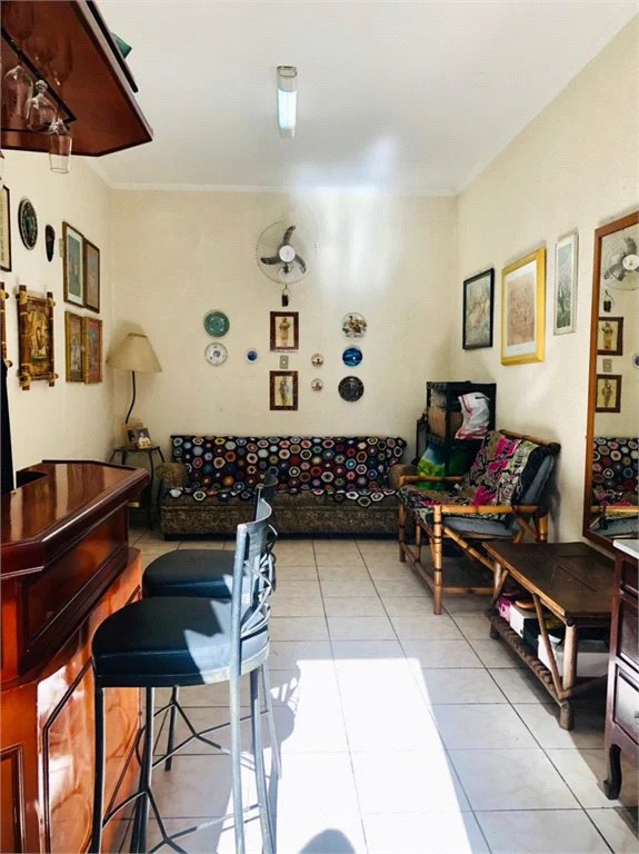 Sobrado à venda com 5 suítes em Vila Cordeiro, São Paulo, SP