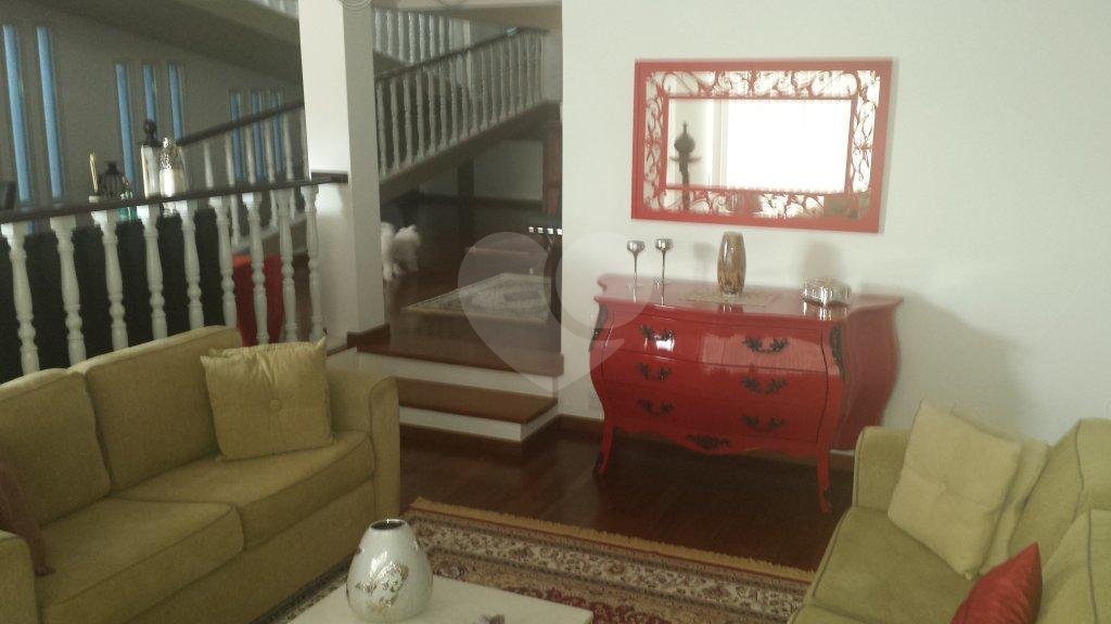 Casa à venda com 3 suítes em Jardim Franca, São Paulo, SP