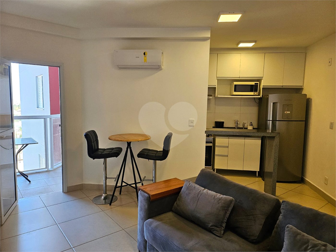 Apartamento à venda com 2 quartos, sendo 1 suíte, em Jardim Bela Vista, Indaiatuba, SP