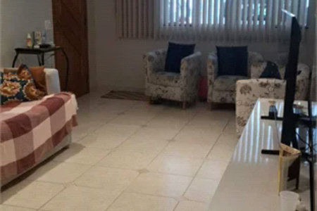 Sobrado à venda com 3 quartos, sendo 1 suíte, em Jardim Ana Maria, São Paulo, SP