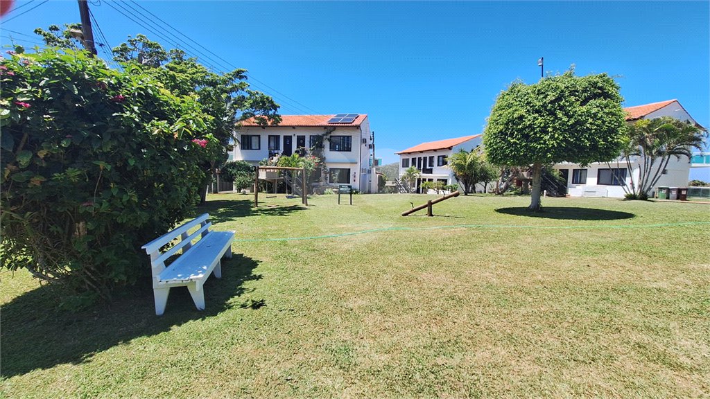 Flat à venda com 2 quartos em Caravelas, Armação dos Búzios, RJ