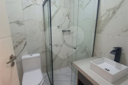 Casa à venda com 4 suítes no condomínio Estância Marambaia, Vinhedo - SP