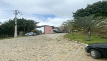 Terreno à venda no condomínio Águas de São Pedro, Mairiporã - SP
