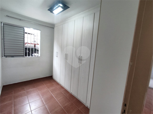 Apartamento à venda com 2 quartos em Vila Constança, São Paulo, SP