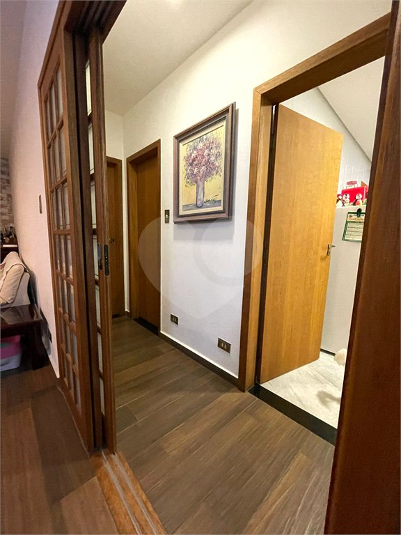 Sobrado à venda com 5 quartos, sendo 1 suíte, em Alto da Boa Vista, São Paulo, SP