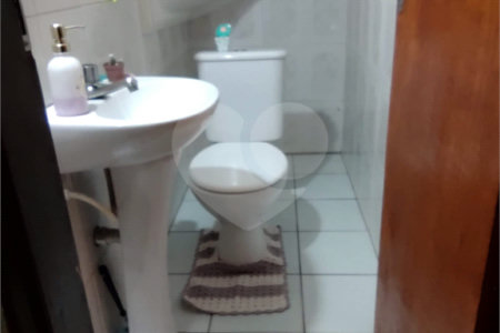Sobrado à venda com 2 quartos, sendo 1 suíte, em Jardim Vale das Virtudes, São Paulo, SP