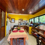 Casa à venda com 4 quartos, sendo 1 suíte, em Lagoa, Rio de Janeiro, RJ