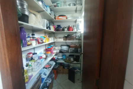 Casa à venda com 5 quartos, sendo 1 suíte, em Parque da Lagoa, Itapetininga, SP