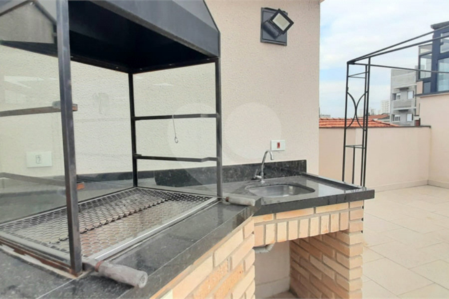 Casa à venda com 3 quartos, sendo 1 suíte, no condomínio Residencial Gran Veiga, São Paulo - SP