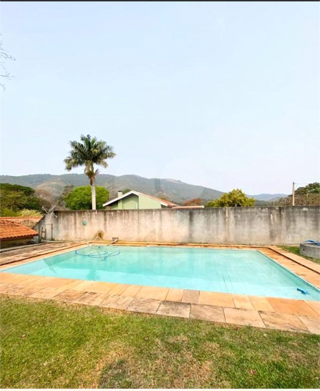 Casa à venda com 2 suítes em Retiro das Fontes, Atibaia, SP