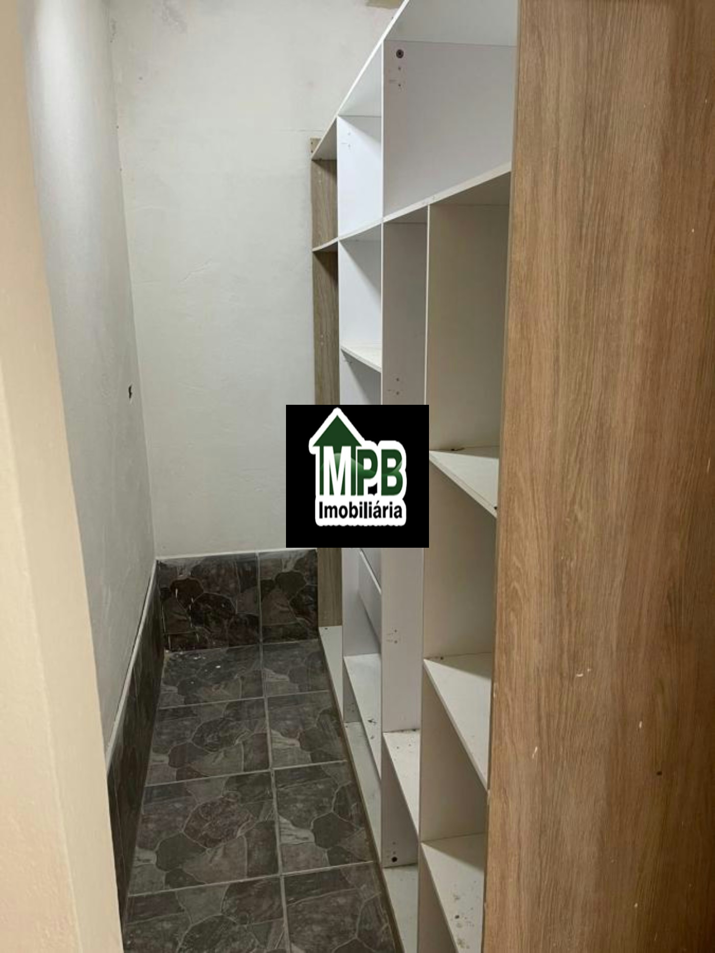 Sobrado à venda com 4 quartos, sendo 1 suíte, em Jardim Alpes de Sorocaba, Sorocaba, SP