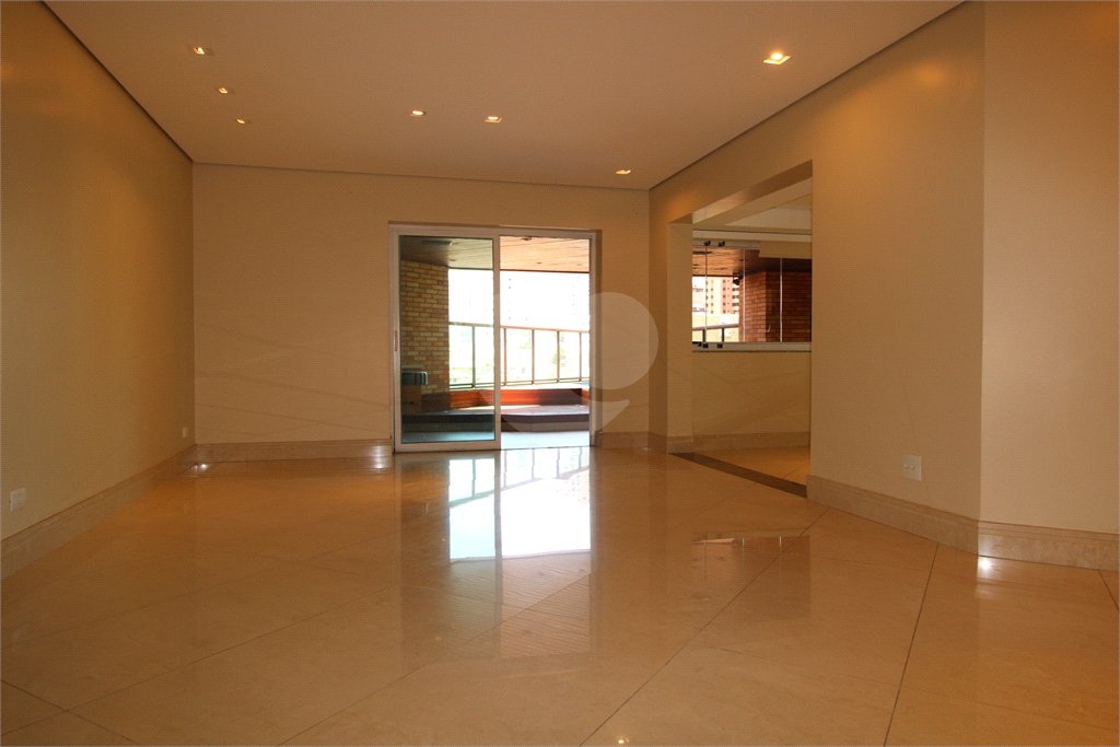 Apartamento à venda com 4 suítes em Santana, São Paulo, SP