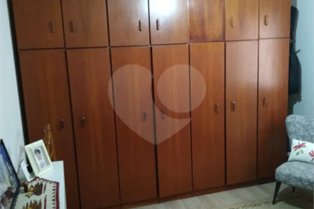 Sobrado à venda com 2 quartos, sendo 1 suíte, em Vila Gustavo, São Paulo, SP