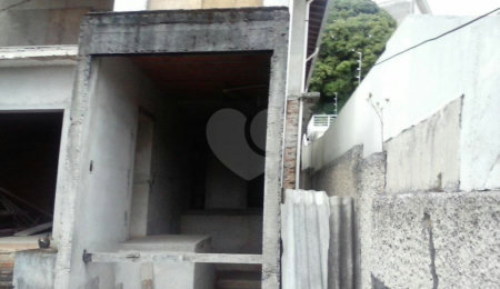 Sobrado à venda com 4 quartos, sendo 1 suíte, em Barro Branco (zona Norte), São Paulo, SP
