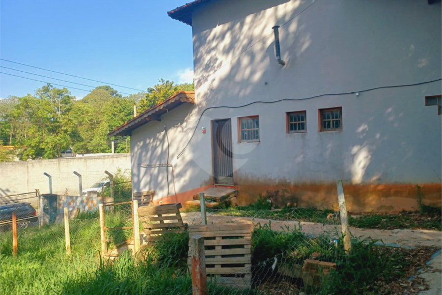 Casa à venda com 3 quartos, sendo 1 suíte,  em Samambaia, Mairiporã, SP