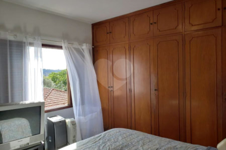 Casa à venda com 3 quartos em Vila Tiradentes, São Paulo, SP
