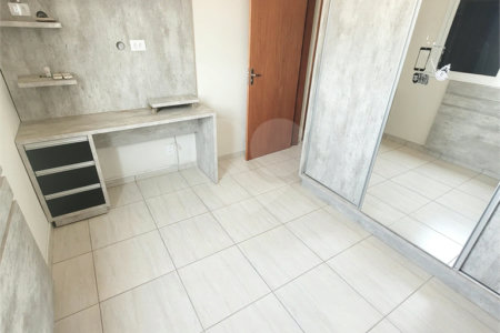 Apartamento à venda com 2 quartos, sendo 1 suíte, em Parque Residencial Quinta da Lagoa, Três Lagoas, MS
