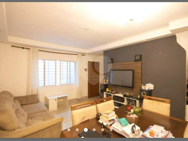 Casa à venda com 3 quartos, sendo 1 suíte,  em Jardim Leonor Mendes de Barros, São Paulo, SP