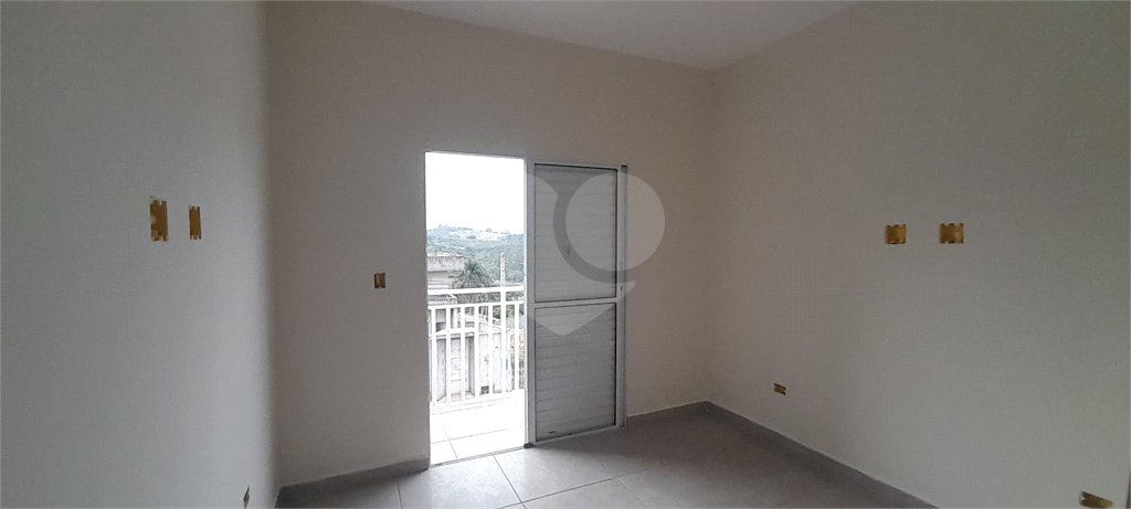 Casa à venda com 2 suítes em Vila Santa Helena, Atibaia, SP