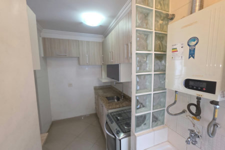 Apartamento à venda com 3 quartos, sendo 1 suíte, em Vila Augusta, Guarulhos, SP