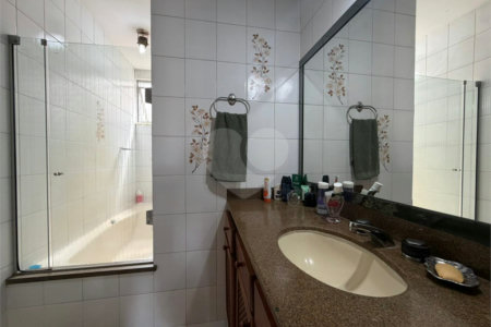 Apartamento à venda com 3 quartos, sendo 1 suíte, em Tijuca, Rio de Janeiro, RJ