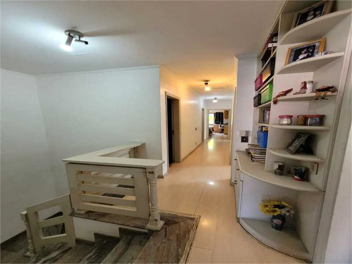 Sobrado à venda com 6 quartos, sendo 2 suítes, em Vila Romana, São Paulo, SP