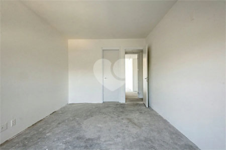 Apartamento à venda com 3 suítes em Campo Belo, São Paulo, SP