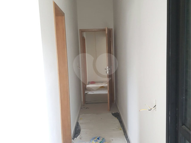 Casa à venda com 3 suítes no condomínio Shamba 01, Atibaia - SP