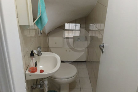 Sobrado à venda com 3 quartos, sendo 1 suíte, em Chácara Inglesa, São Paulo, SP
