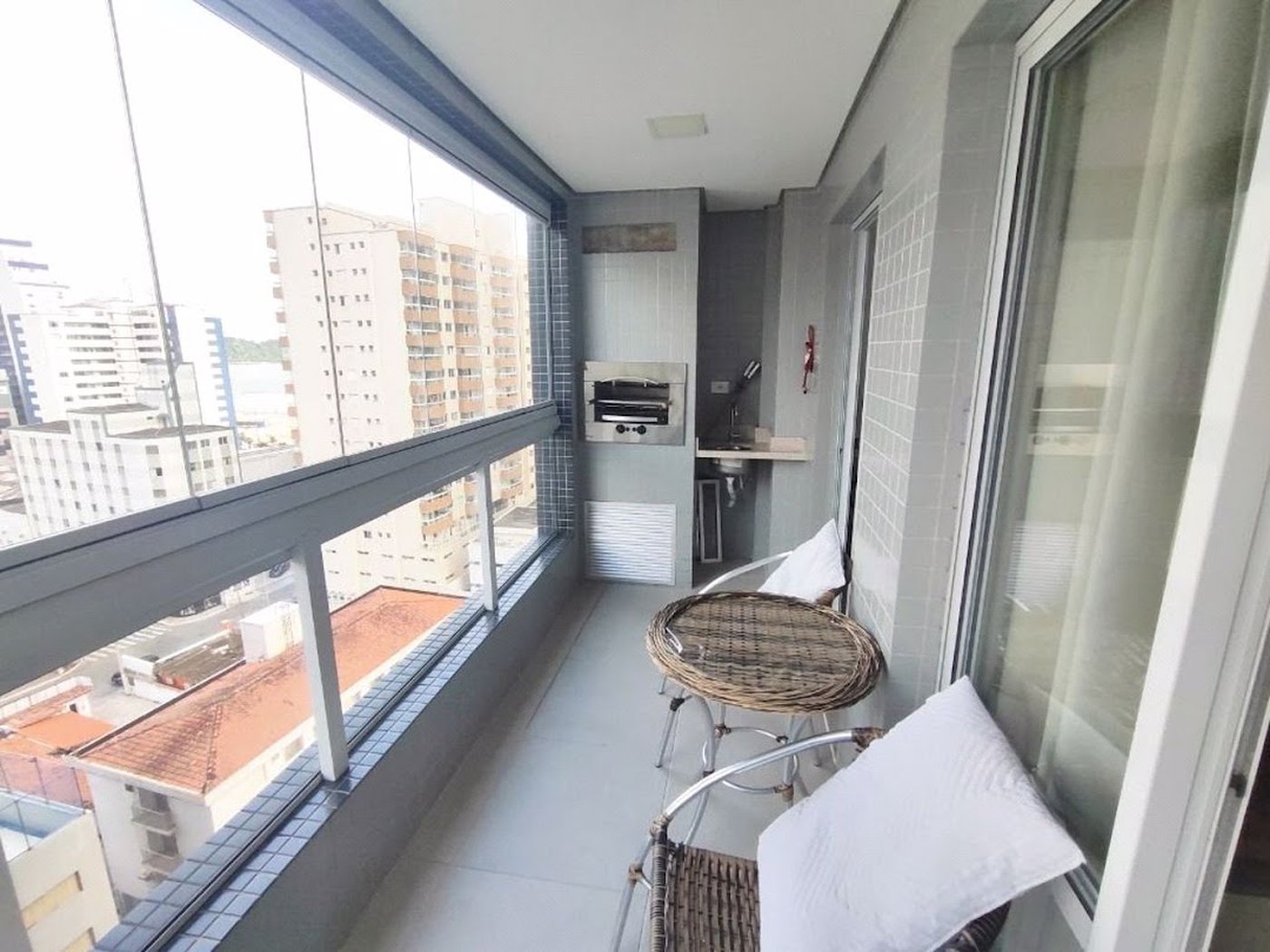 Apartamento Residencial à venda, Boqueirão, Praia Grande - AP1740.