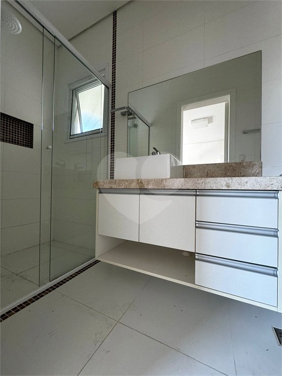 Casa à venda com 4 quartos, sendo 2 suítes,  no condomínio Montblanc, Sorocaba - SP