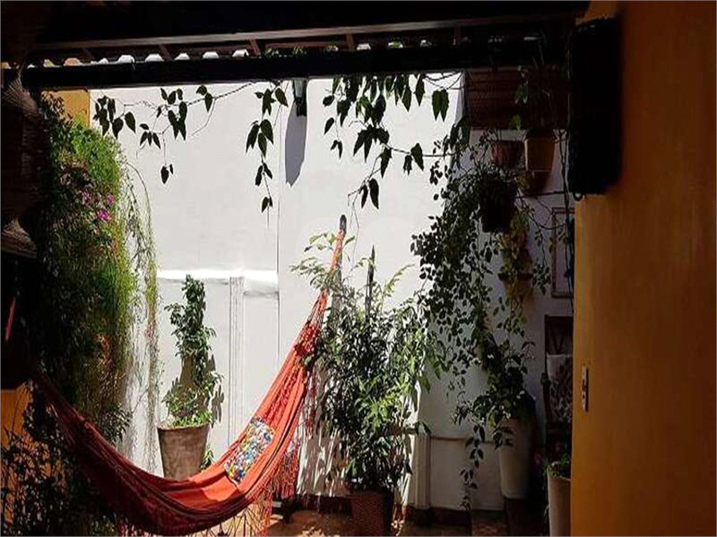 Casa à venda com 3 quartos, sendo 1 suíte,  em Santa Teresa, Rio de Janeiro, RJ