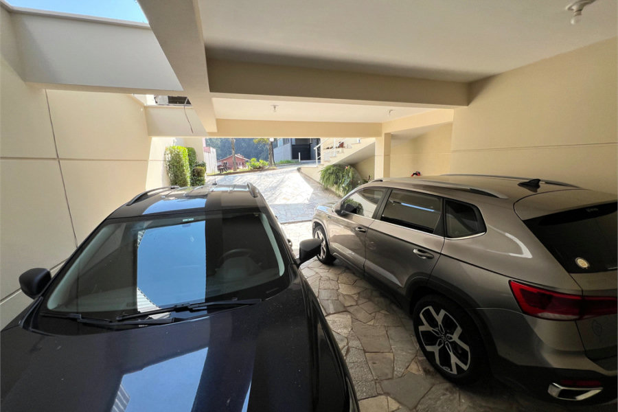 Casa à venda com 4 suítes no condomínio Residencial Cantareira, São Paulo - SP