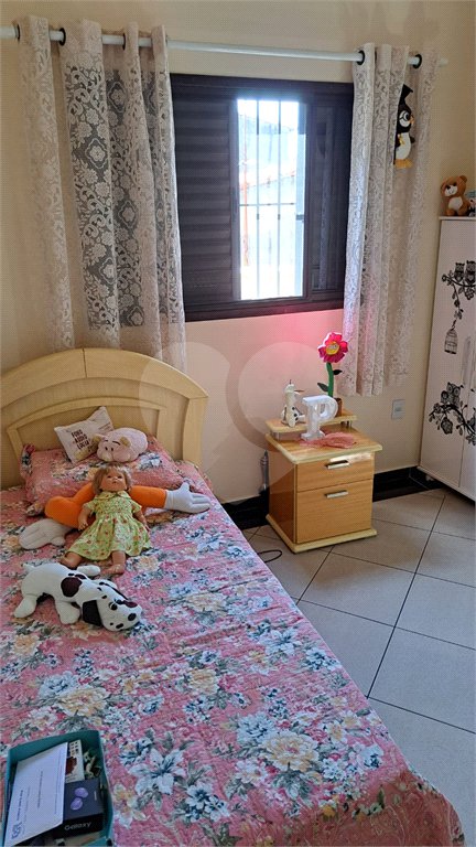 Casa à venda com 3 quartos, sendo 1 suíte,  em Jardim Universo, Mogi das Cruzes, SP