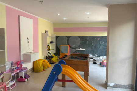 Apartamento à venda com 4 quartos, sendo 1 suíte,  em Vila Andrade, São Paulo, SP