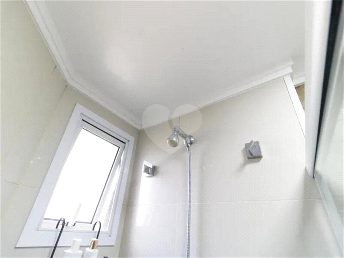 Apartamento à venda com 3 quartos, sendo 1 suíte, em Vila Mariana, São Paulo, SP
